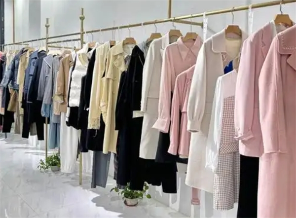 早安麥田女裝 打造都市女性的時(shí)尚衣櫥新體驗(yàn)